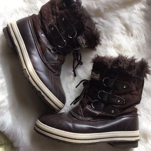 POLAR WOMEN BOOTS SIZE 9